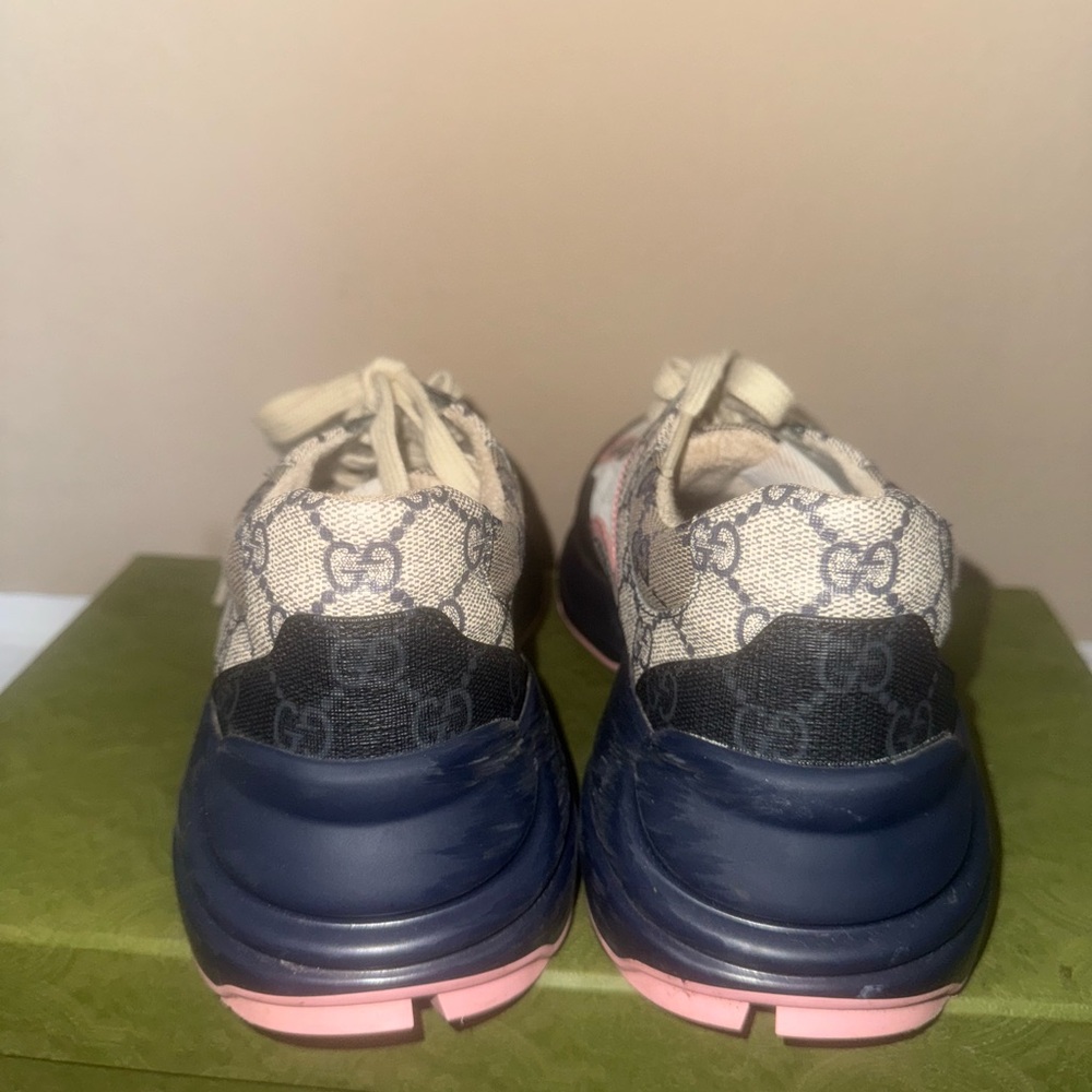 Gucci Pink and White Lace-Up Sneakers - Picture 5 of 7
